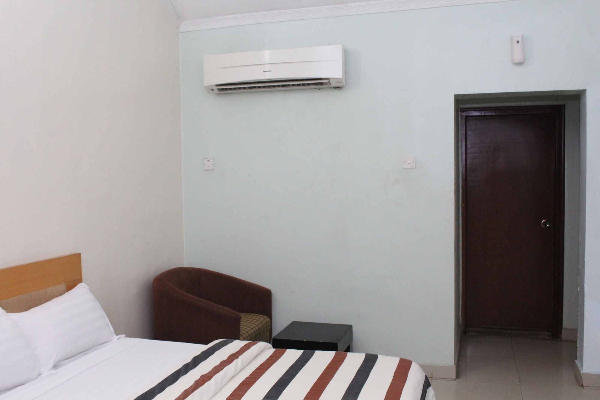 Maryland Bluespring Hotel المظهر الخارجي الصورة